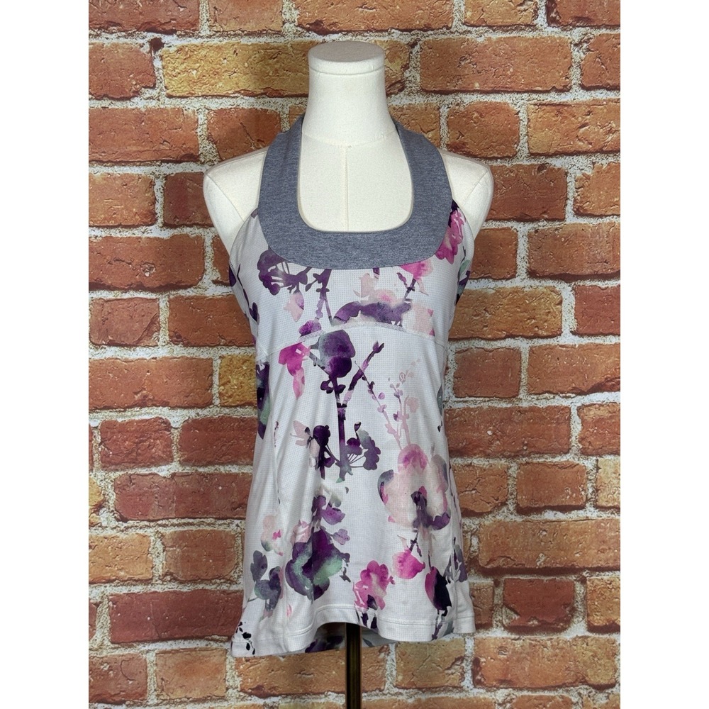 Lululemon Women's Size 4 Watercolor Floral Scoop Neck Tank Top Activewear Jogger
